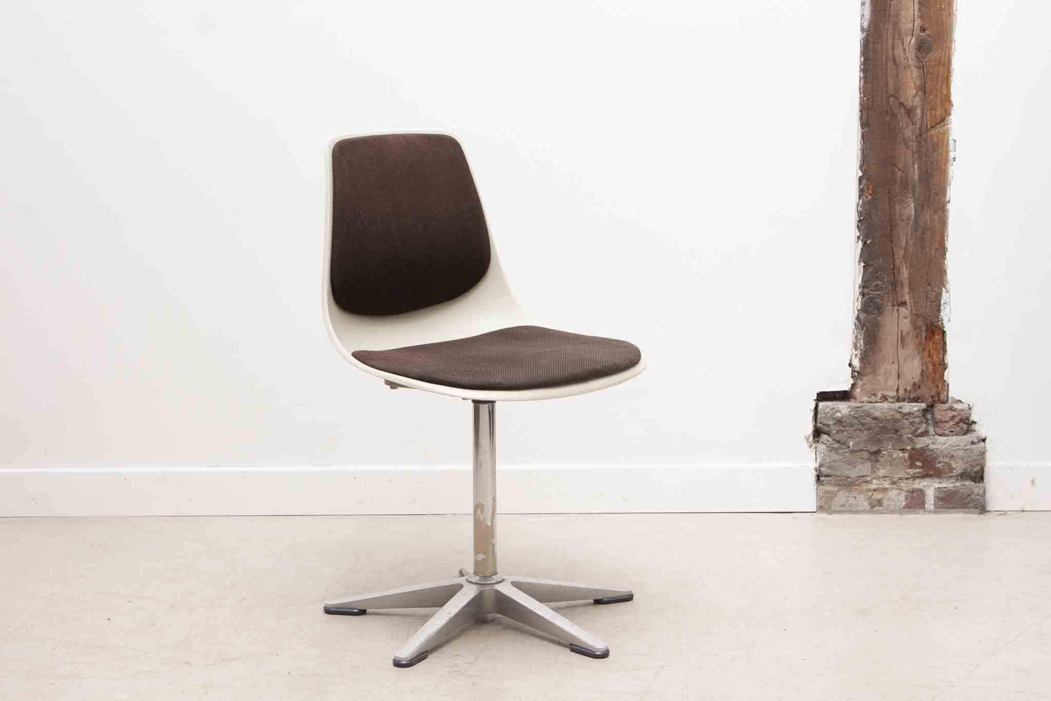 Chaises vintage Wilkhahn tulipe marron / blanc