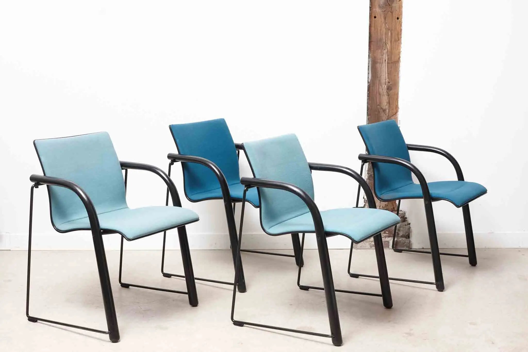 Fauteuil Thonet S320 Cartel de Belleville