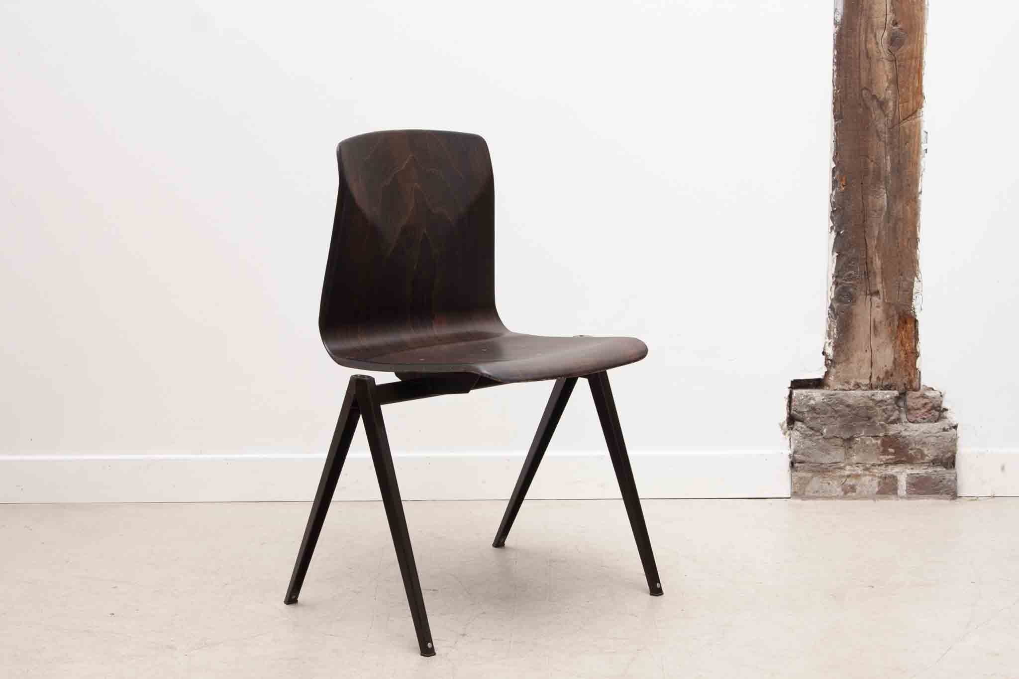 Chaise Galvanitas S22 ébène et marron