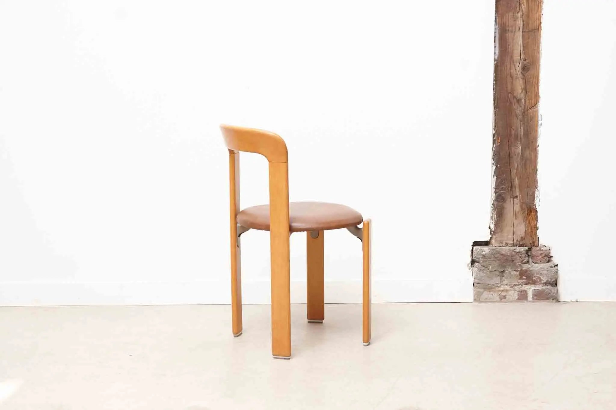 Chaise Bruno Rey par Kusch+co hêtre et marron Cartel de Belleville