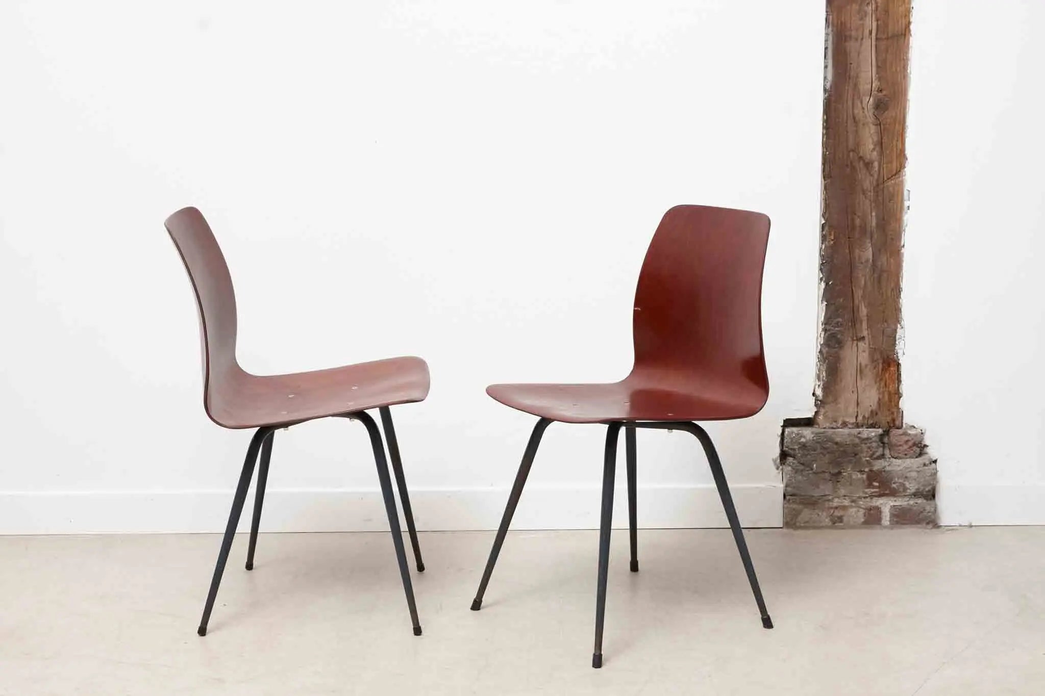 Chaise Spider acajou / gris Cartel de Belleville