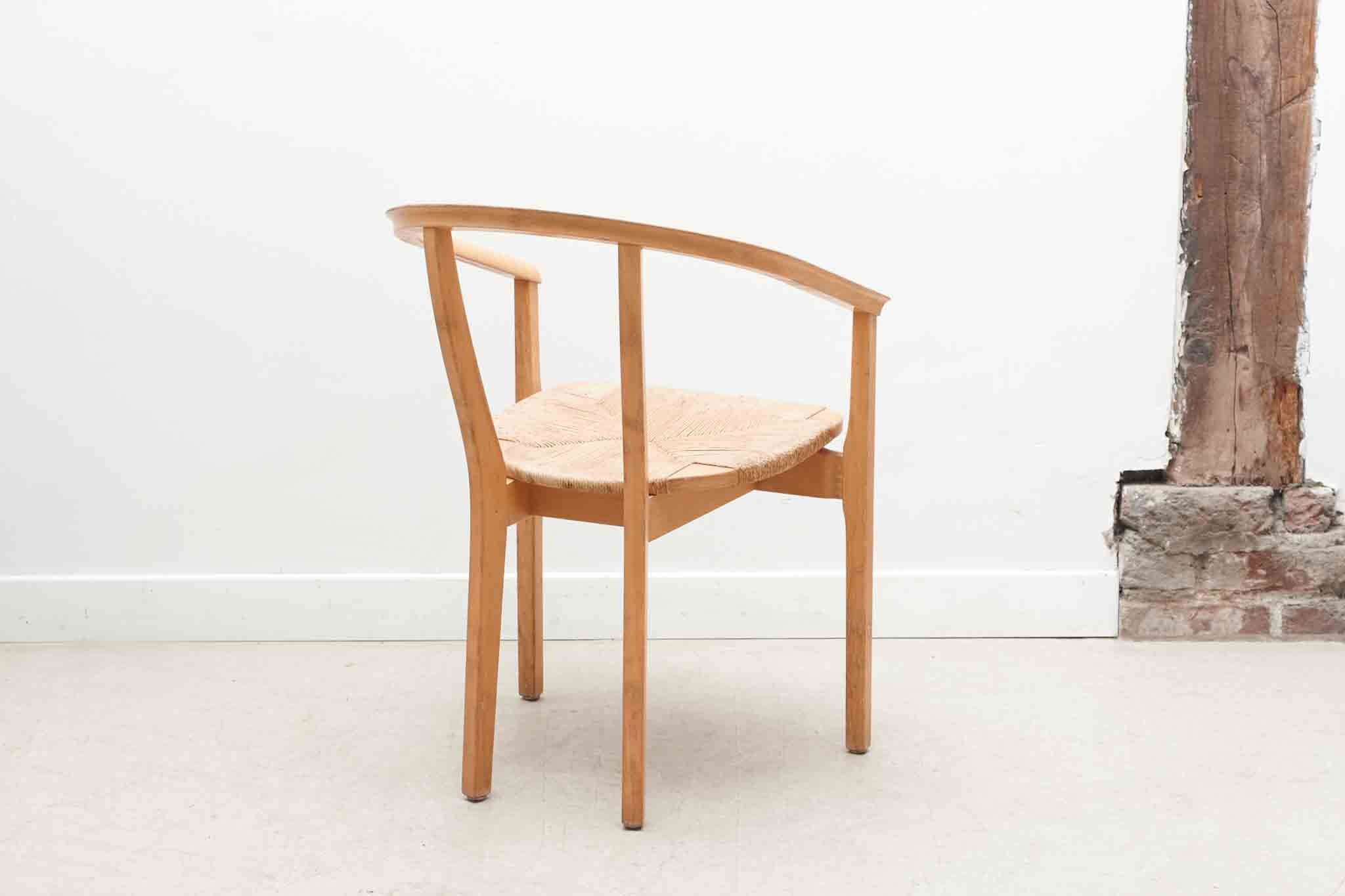 Lot de 4 chaises scandinave paillées