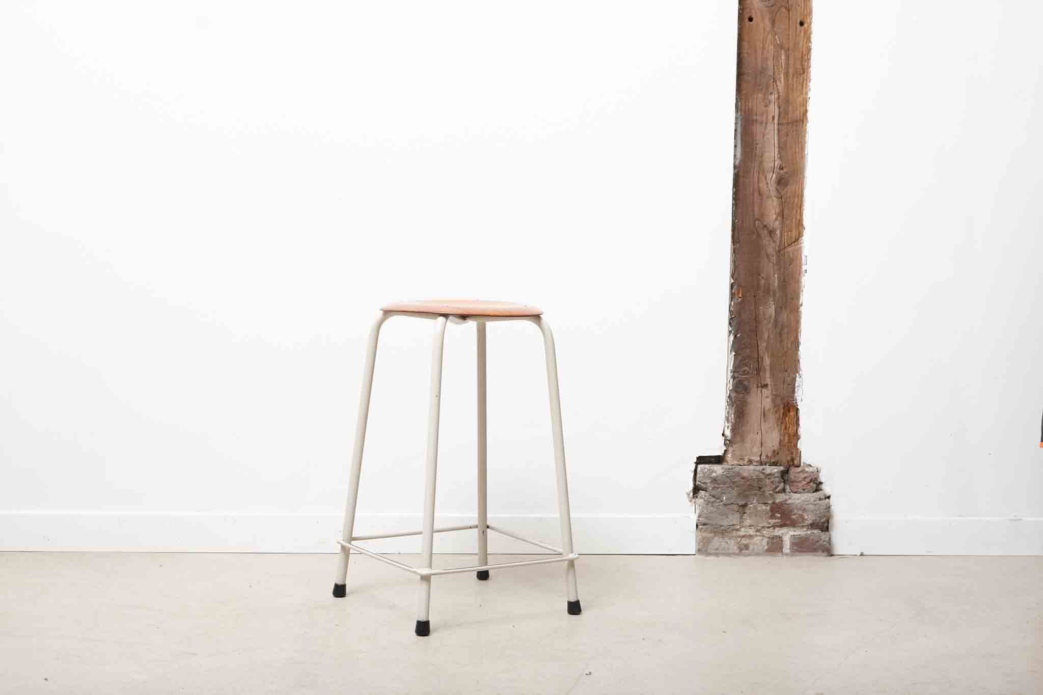 Tabouret mi-haut chêne / blanc