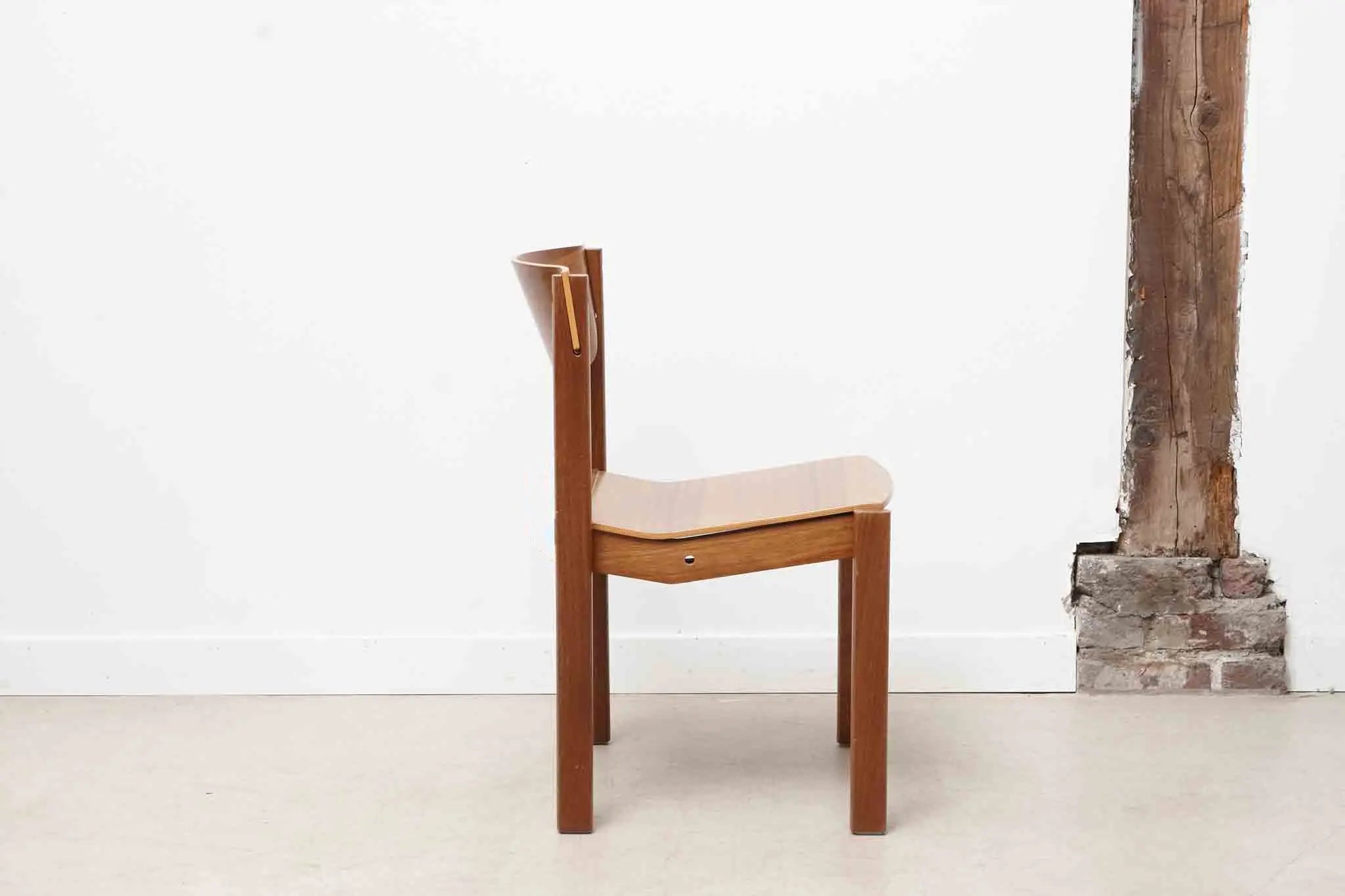 Chaise style scandinave Kusch & co Cartel de Belleville