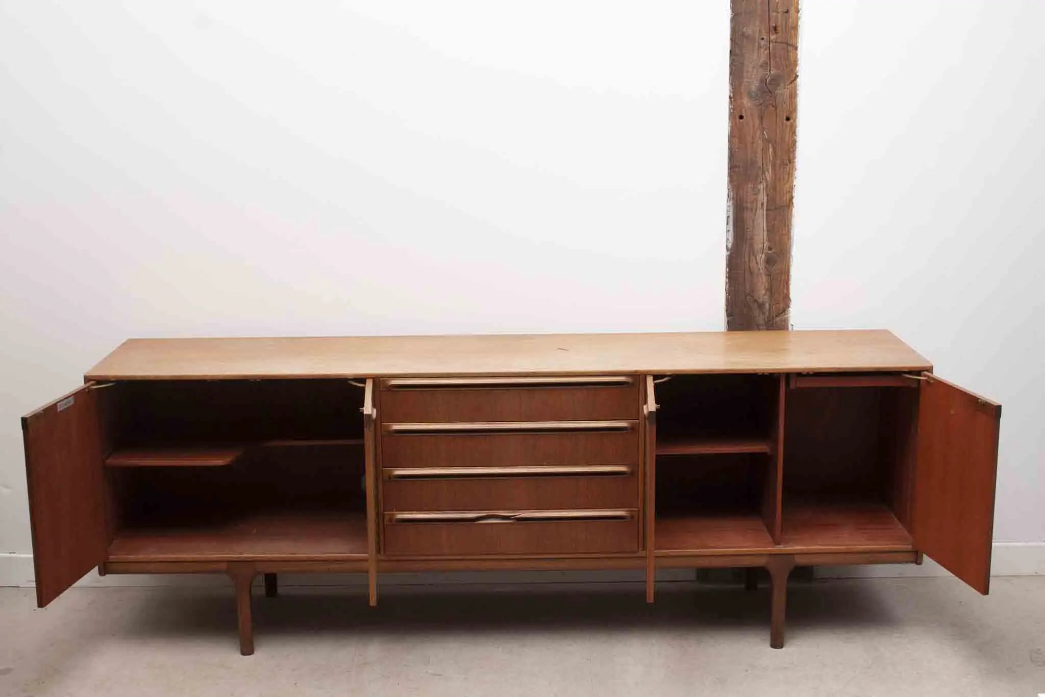 Enfilade McIntosh par Tom Robertson, années 60s Cartel de Belleville