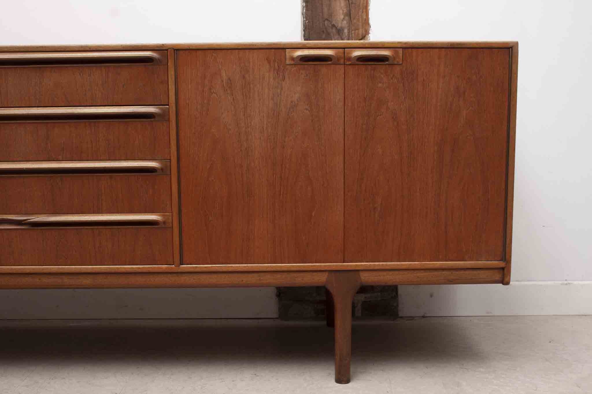 Enfilade McIntosh par Tom Robertson, années 60s