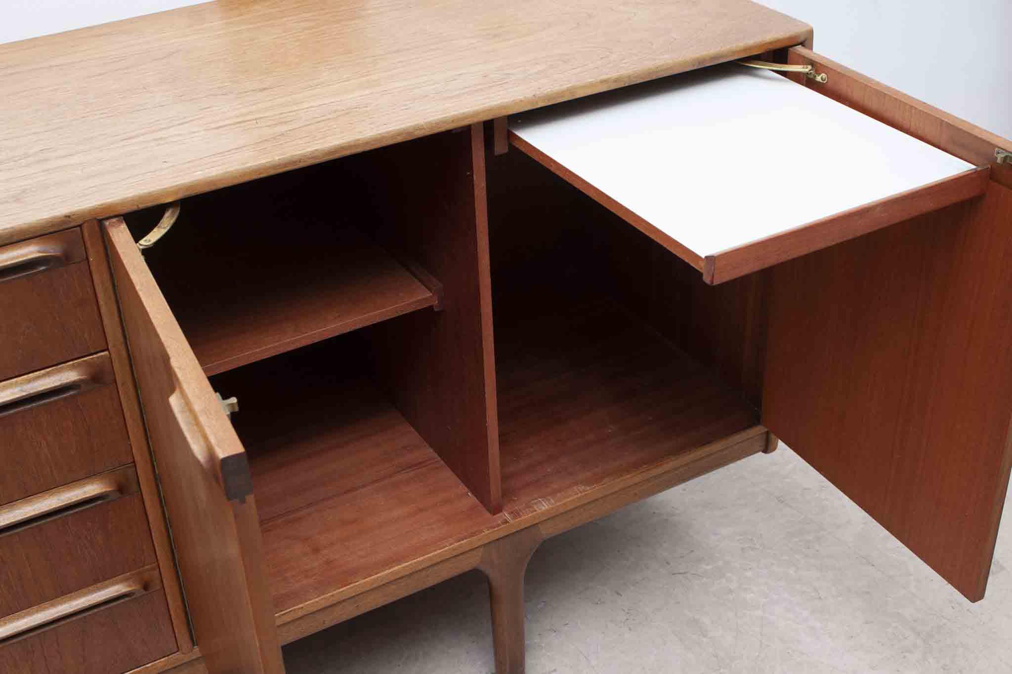 Enfilade McIntosh par Tom Robertson, années 60s