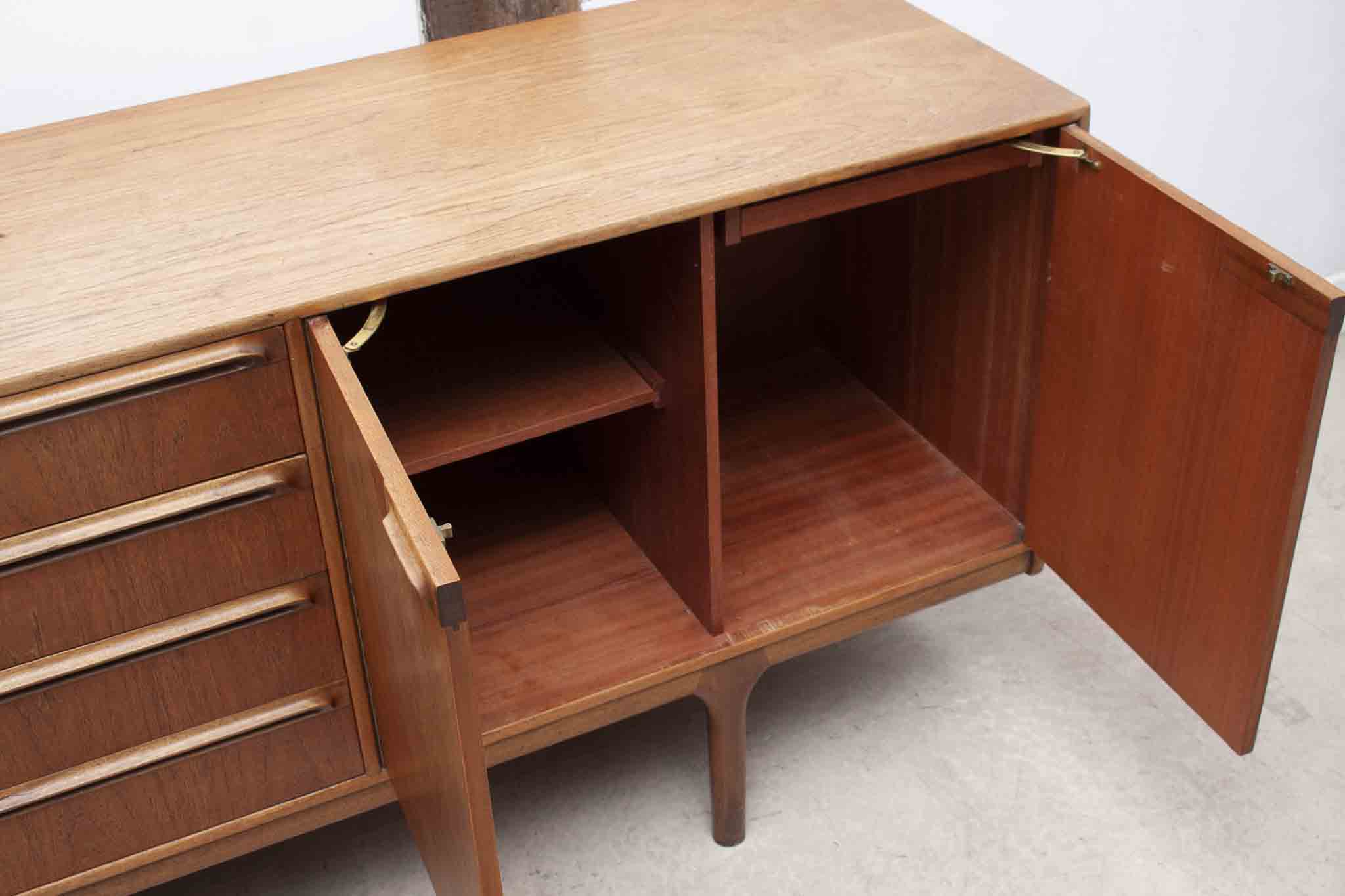 Enfilade McIntosh par Tom Robertson, années 60s Cartel de Belleville