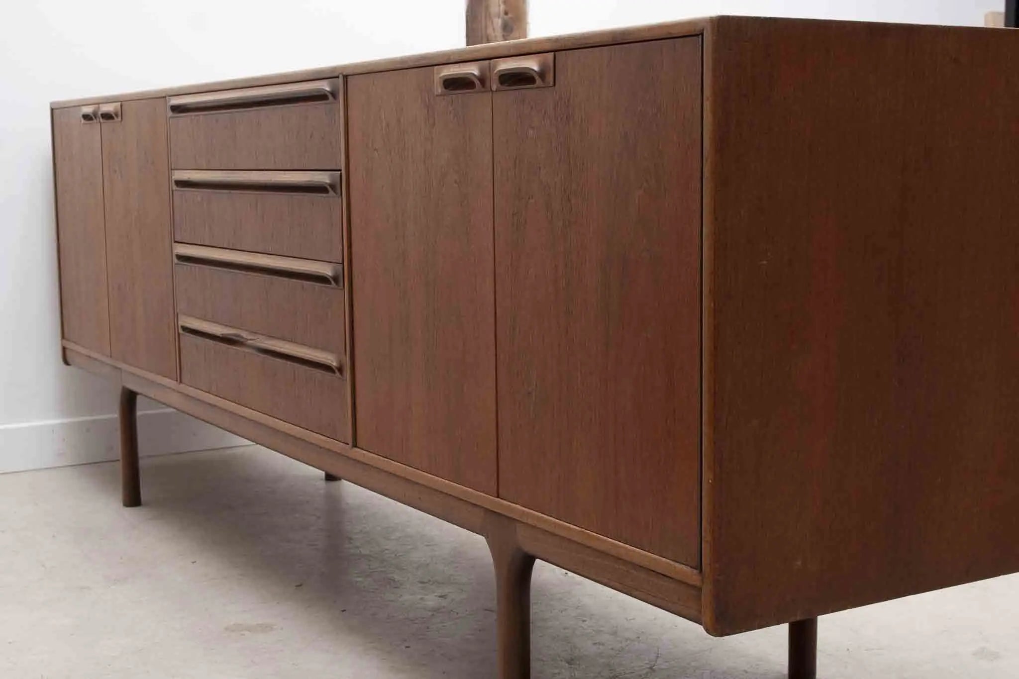 Enfilade McIntosh par Tom Robertson, années 60s Cartel de Belleville