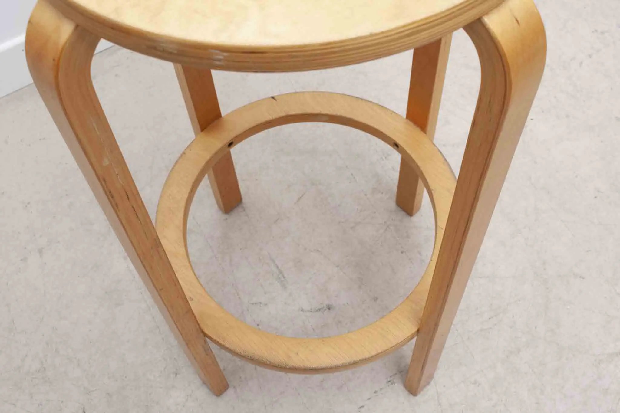 Tabouret de bar Ikea Cartel de Belleville