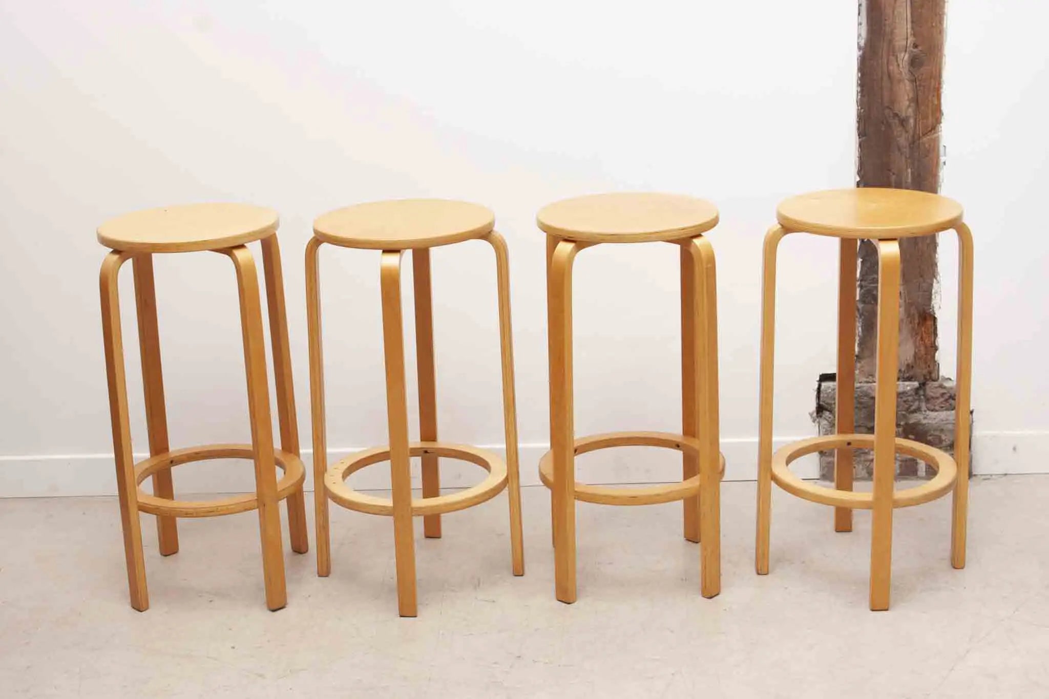 Tabouret de bar Ikea Cartel de Belleville