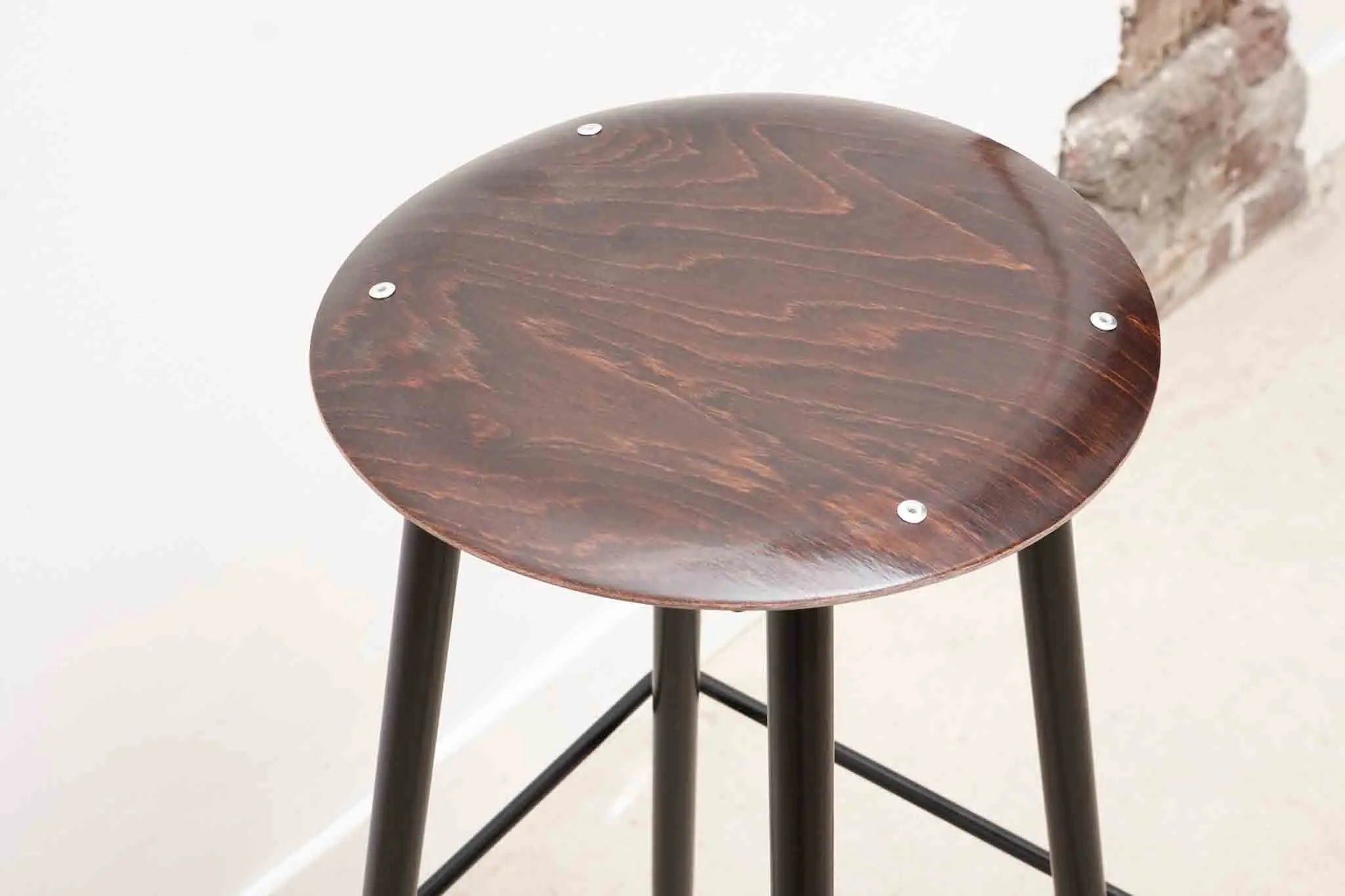Tabouret de bar à pieds fins en métal Cartel de Belleville