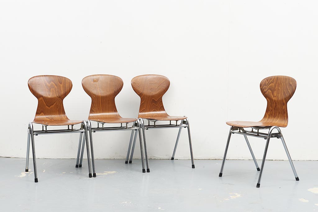 Chaise vintage Eromes "Fourmi" chêne et chrome