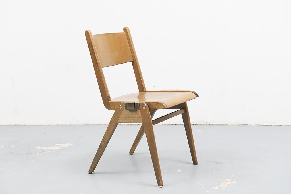 Chaise vintage style Ronald Rainer chêne