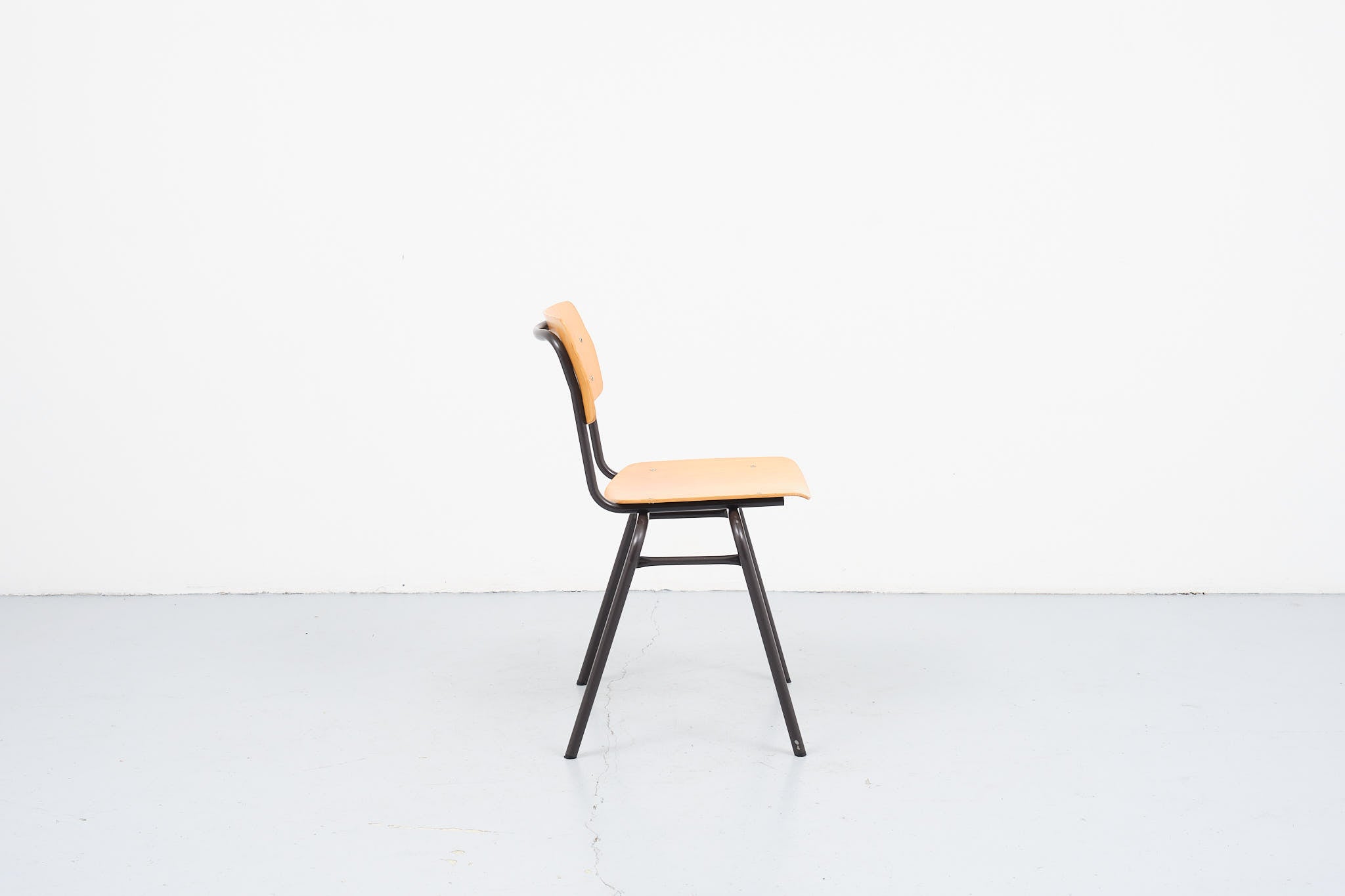 Chaise vintage Ahrend hêtre et gris chaud