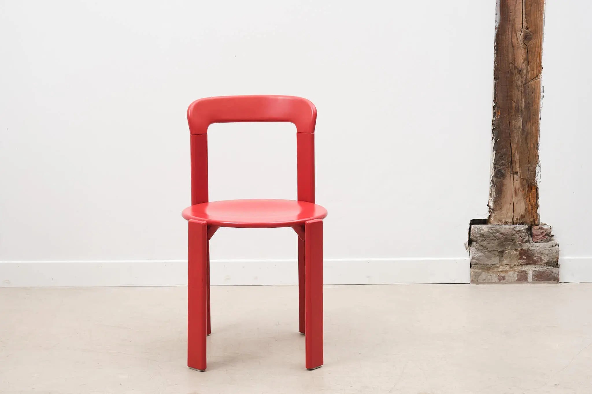 Chaise Kusch+co Bruno Rey colorée Cartel de Belleville