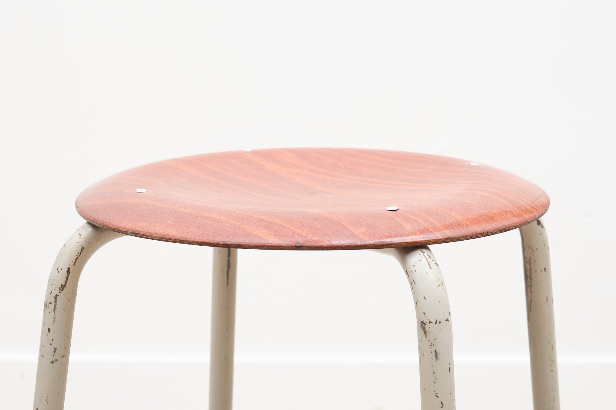 Tabouret pagholz vintage pieds gris