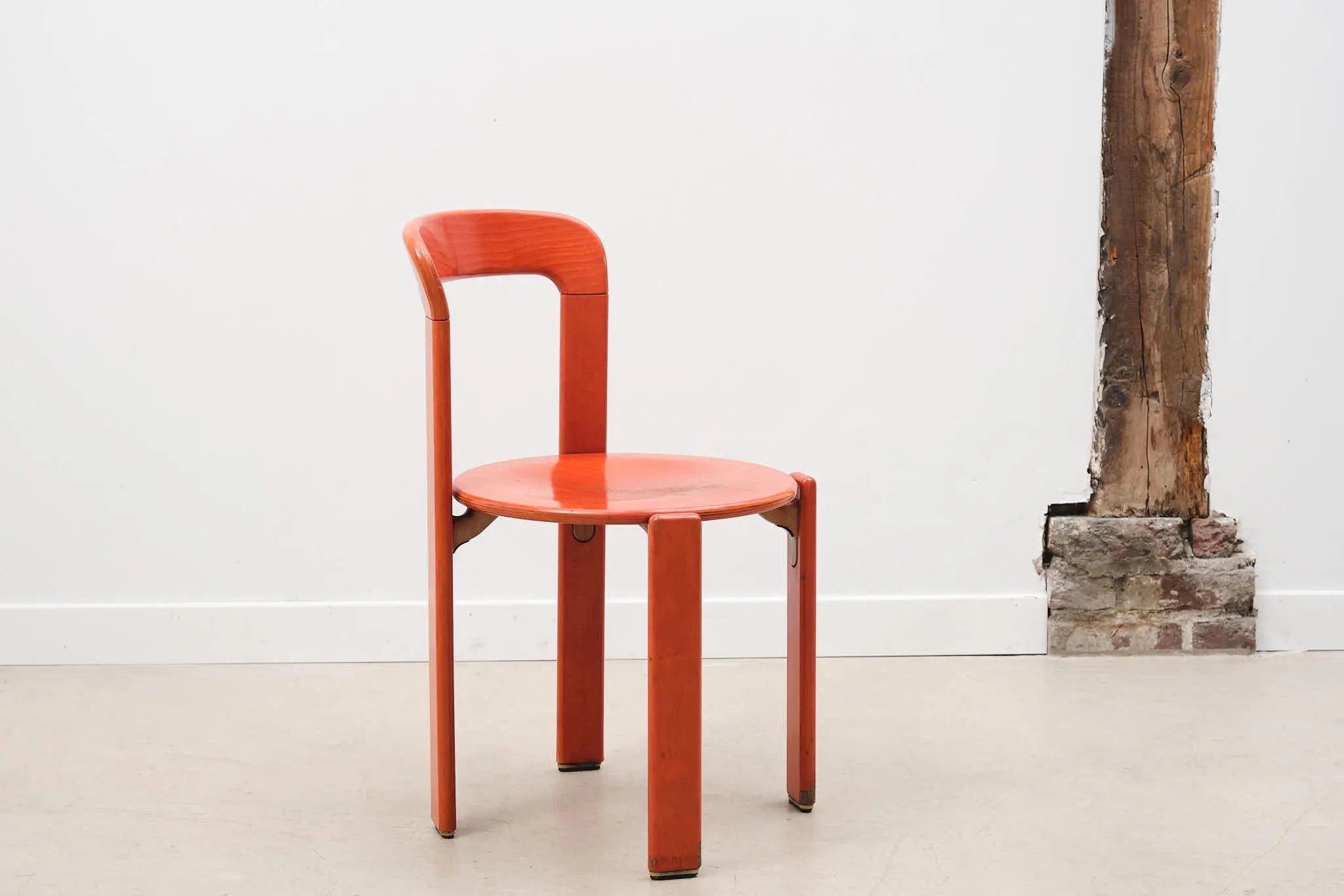 Chaise Kusch+co Bruno Rey colorée Cartel de Belleville
