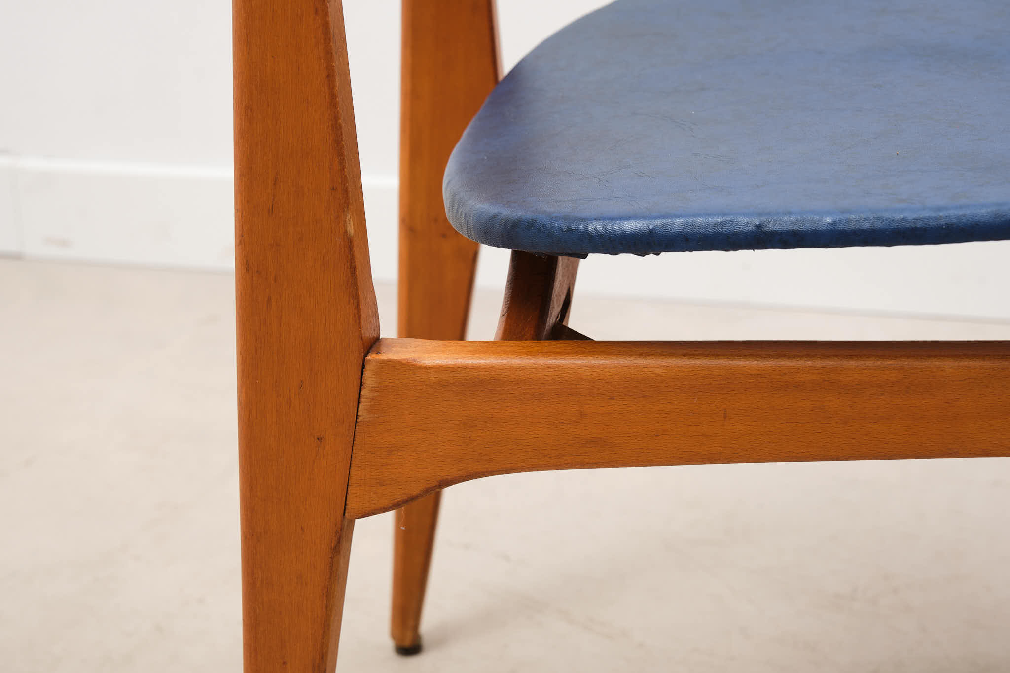 Chaise scandinave bois / bleu