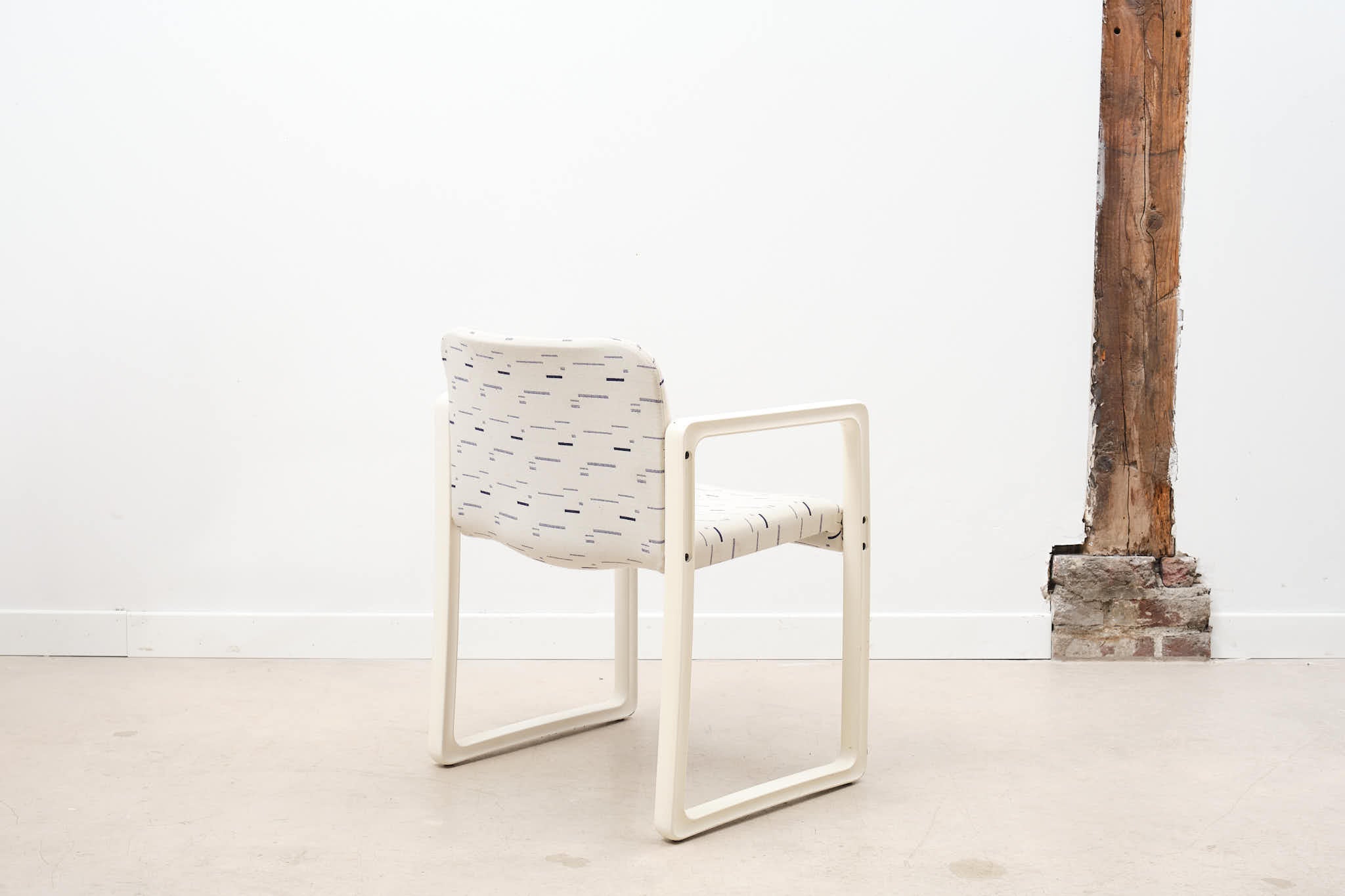 Fauteuil Kembo Upsilon blanc
