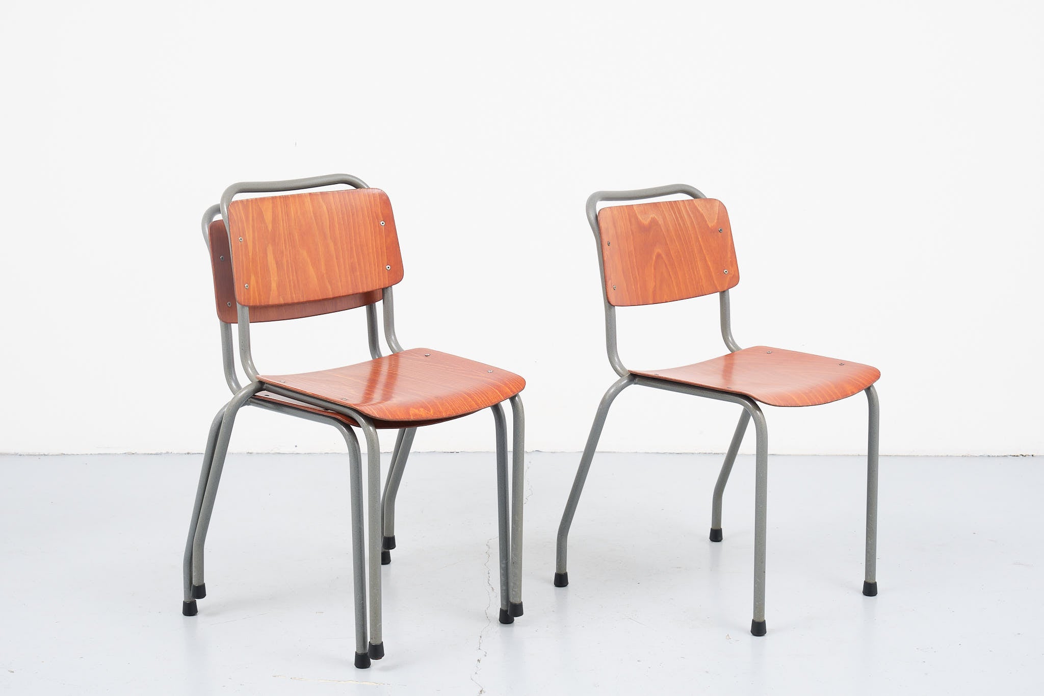 Chaise vintage Gispen 106 acajou/chêne et gris