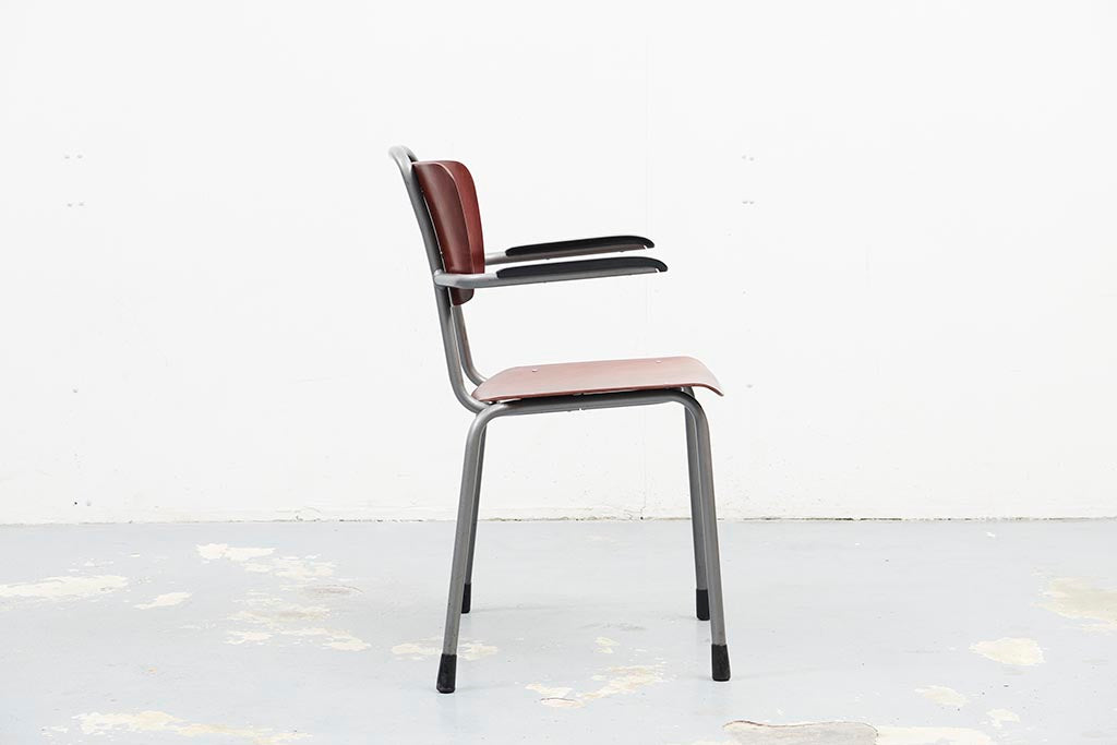 Chaise vintage Galvanitas accoudoirs acajou et gris