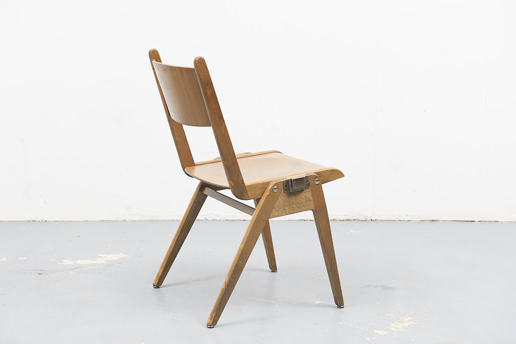 Chaise vintage style Ronald Rainer chêne Cartel de Belleville