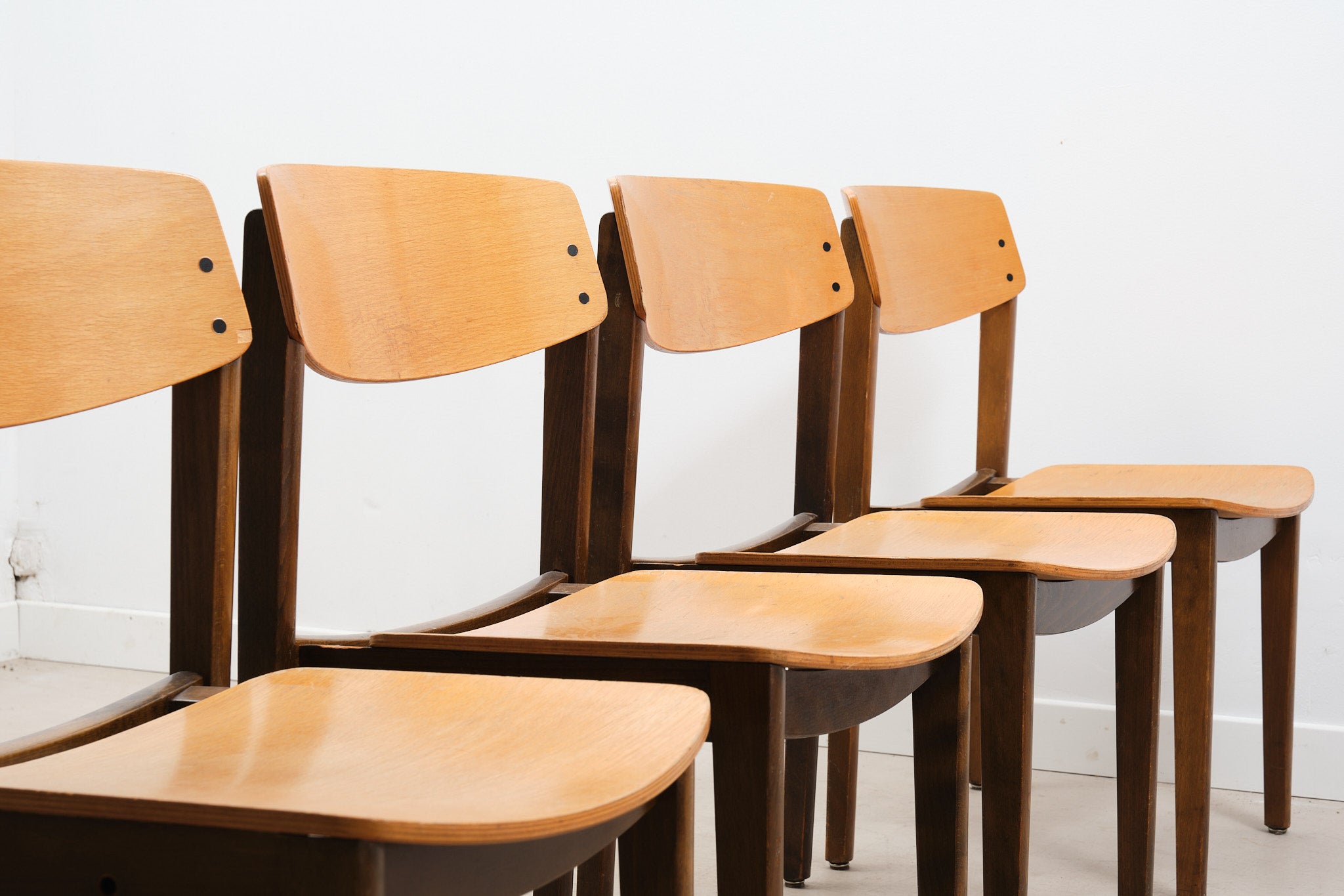 Chaise style Gascoin bicolore