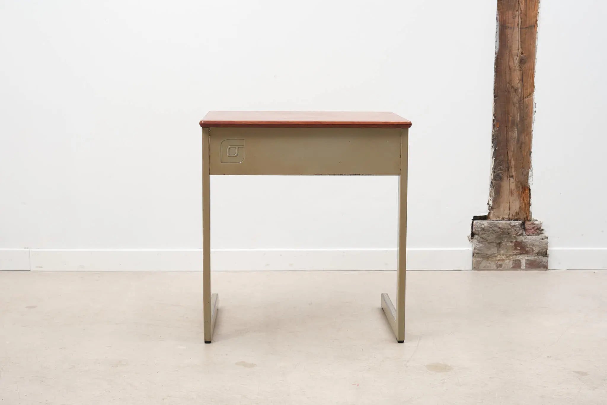 Bureau Galvanitas en bois Cartel de Belleville