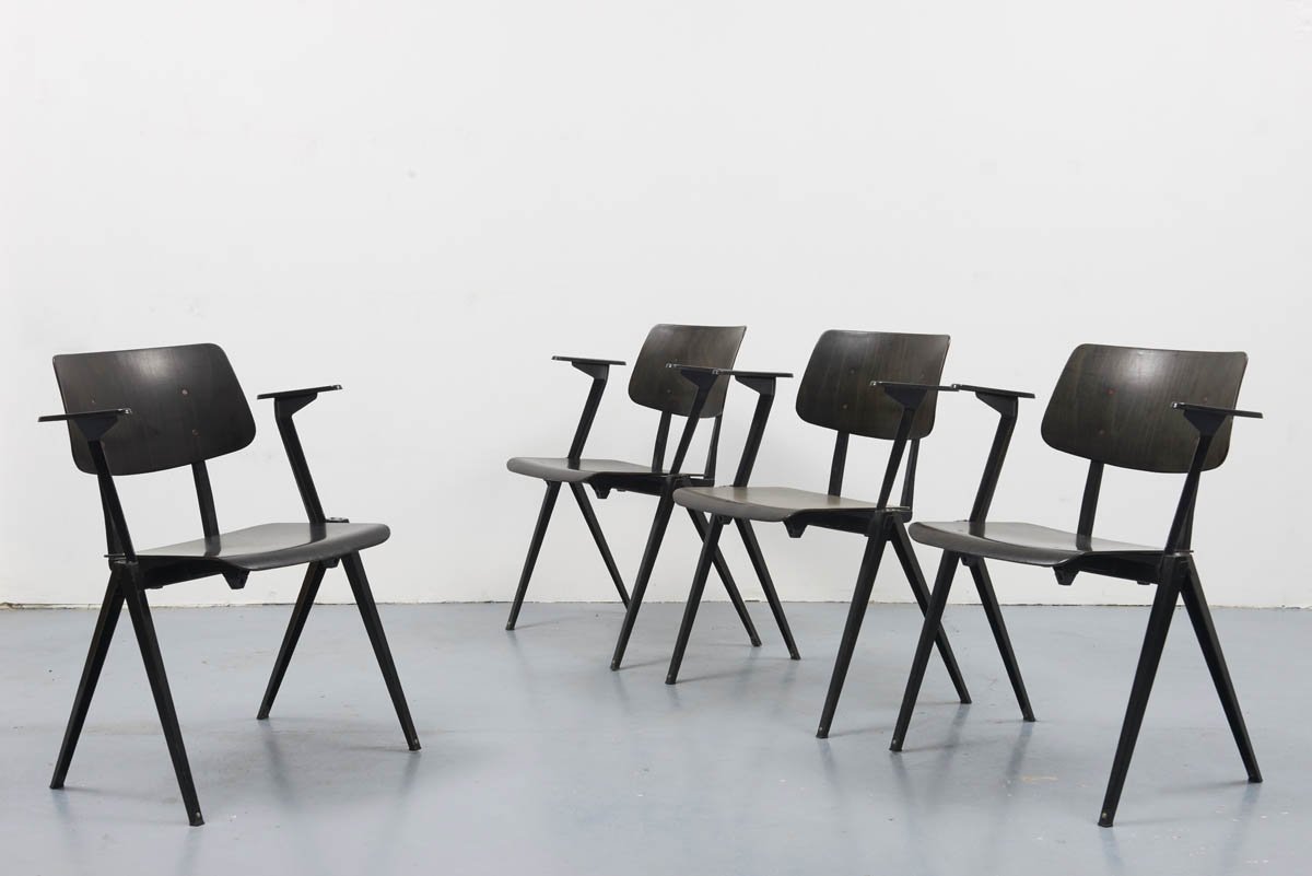 Galvanitas S16 accoudoirs Ebene / Noir - Cartel de Belleville mobilier vintage paris