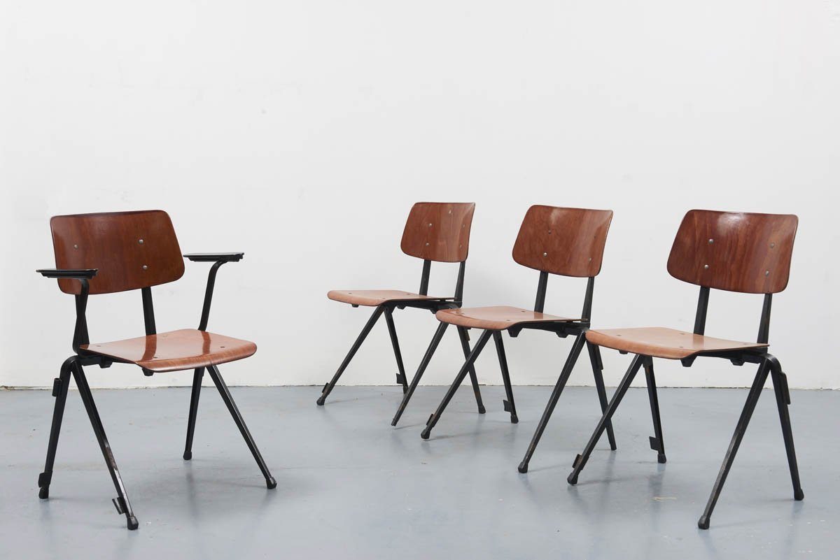 Galvanitas S17 Chêne / Noir - Cartel de Belleville mobilier vintage paris