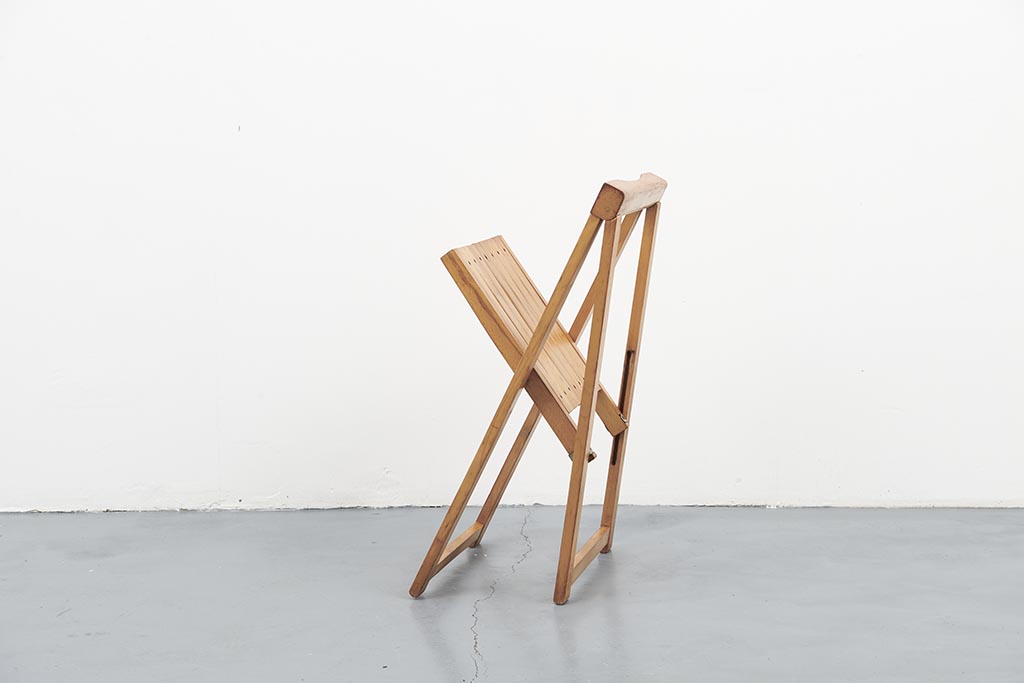 Chaise pliante vintage Aldo Jacober chêne