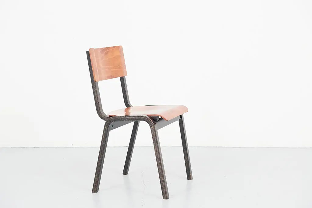 Chaise vintage Pagholz tout bois chêne et ébène Cartel de Belleville