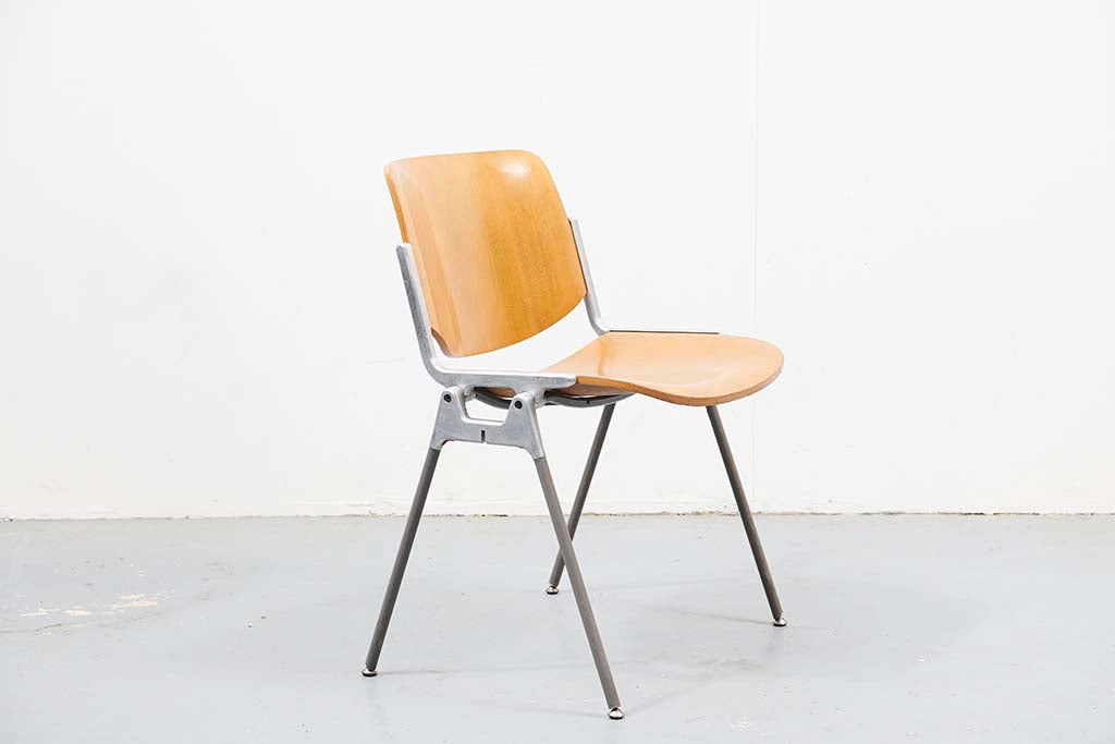 Chaises DSC 106 de G.Piretti pour Castelli - Cartel de Belleville mobilier vintage paris