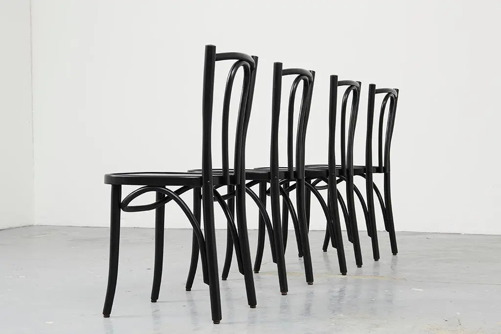 Chaise bistrot style Baumann noir Cartel de Belleville