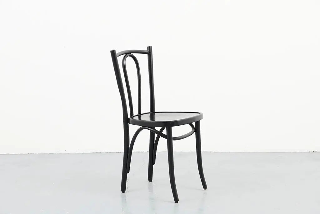 Chaise bistrot style Baumann noir Cartel de Belleville