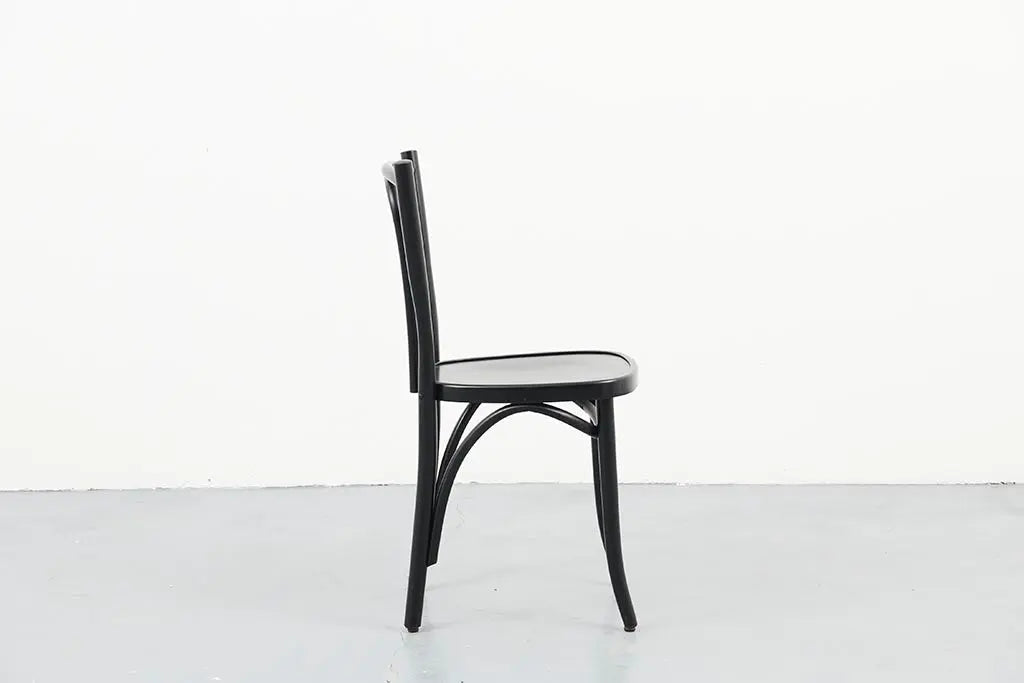 Chaise bistrot style Baumann noir Cartel de Belleville