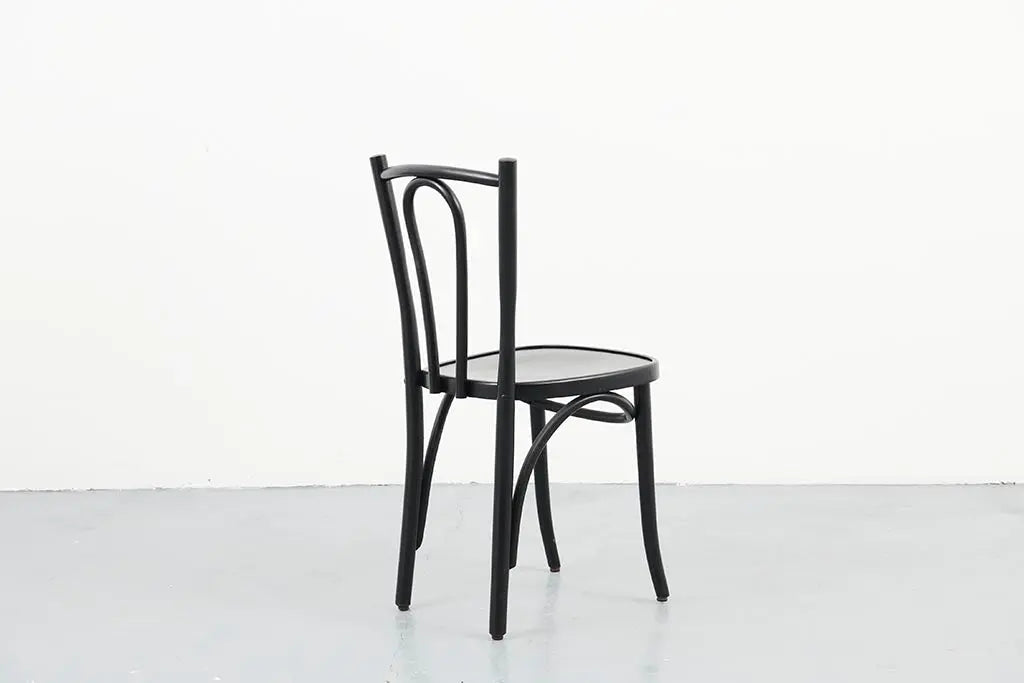 Chaise bistrot style Baumann noir Cartel de Belleville