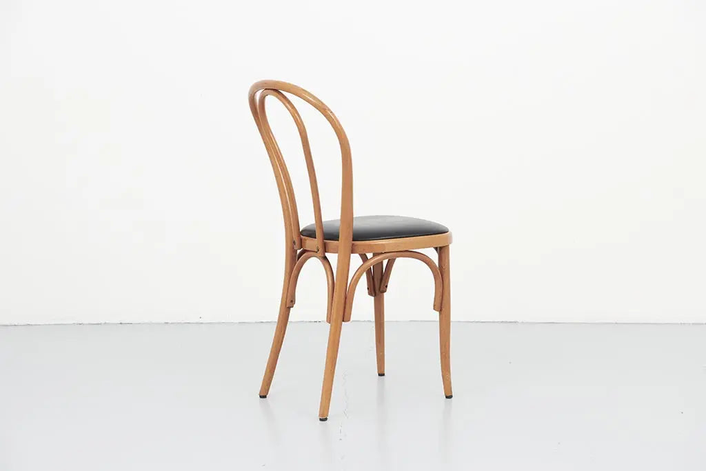 Chaise bistrot style Thonet chêne et noir Cartel de Belleville