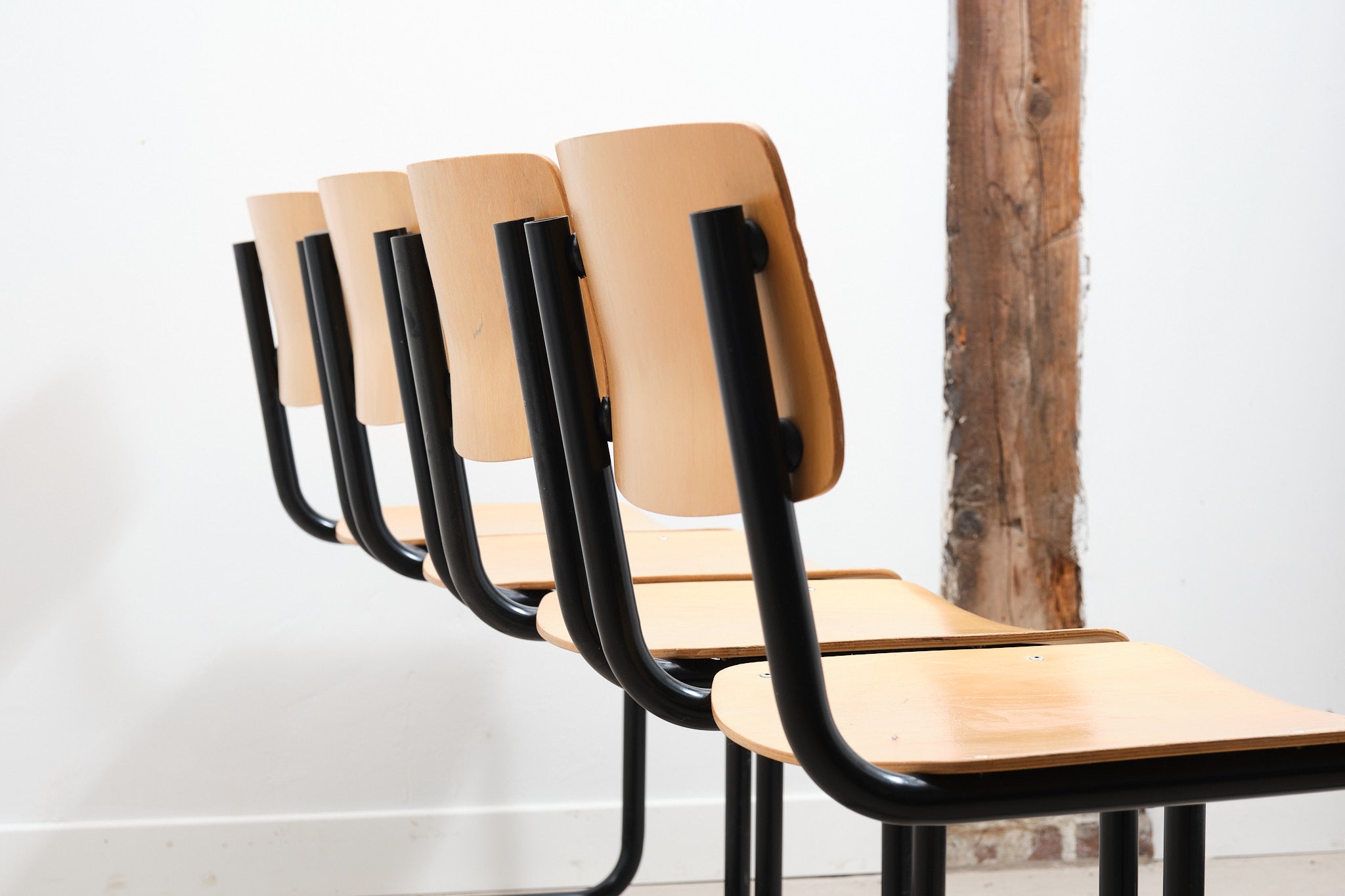 Chaise Pagholz en S