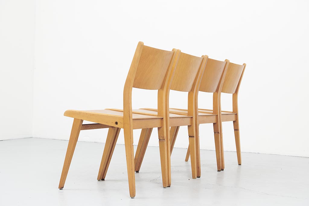 Chaise vintage Allemagne chêne