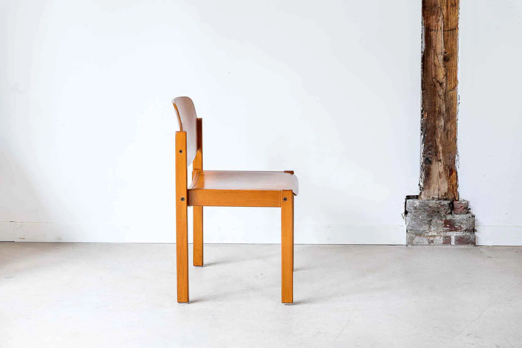 Chaise style scandinave caramel Cartel de Belleville