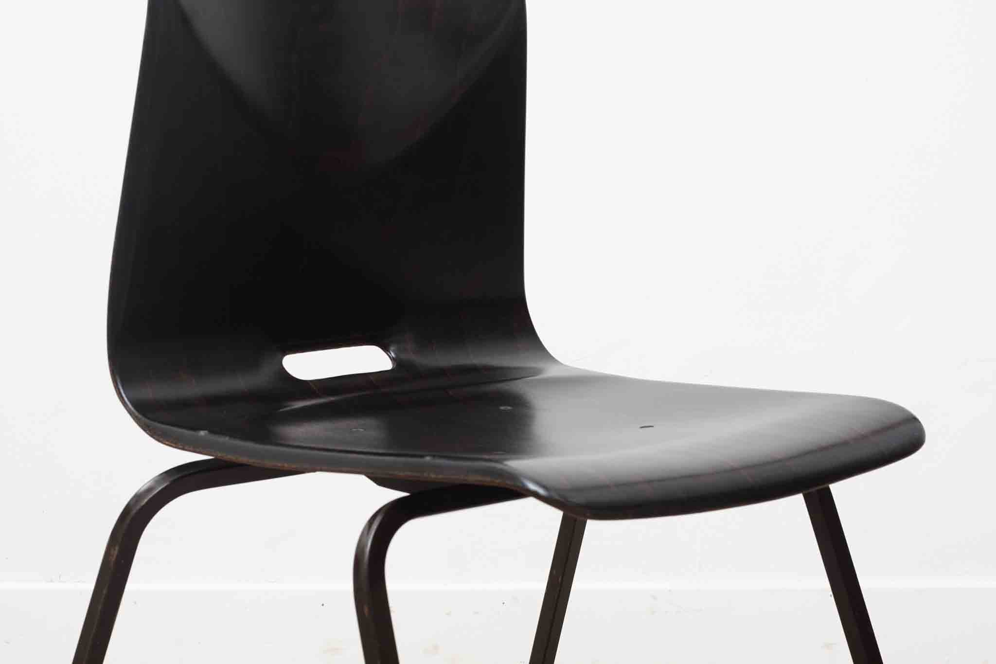 Chaise Galvanitas S23 large ébène