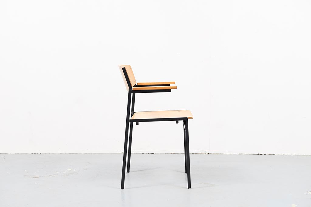 Chaises Gijs van der Sluis accoudoirs - Cartel de Belleville mobilier vintage paris