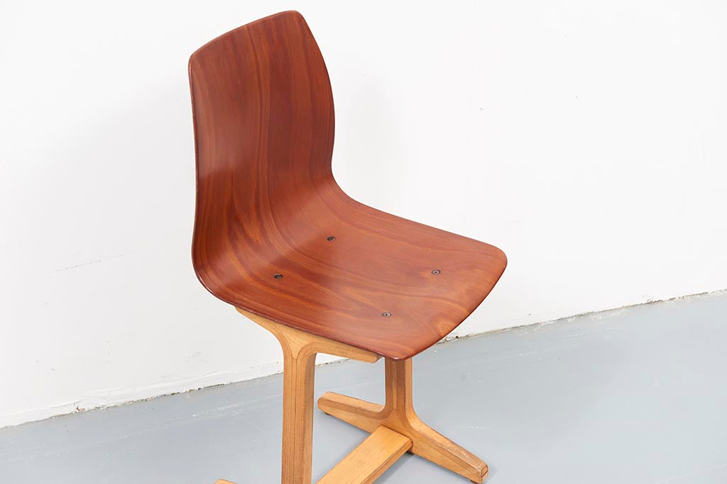 Pagholz ASS (Adam Stegner) chêne - Cartel de Belleville mobilier vintage paris