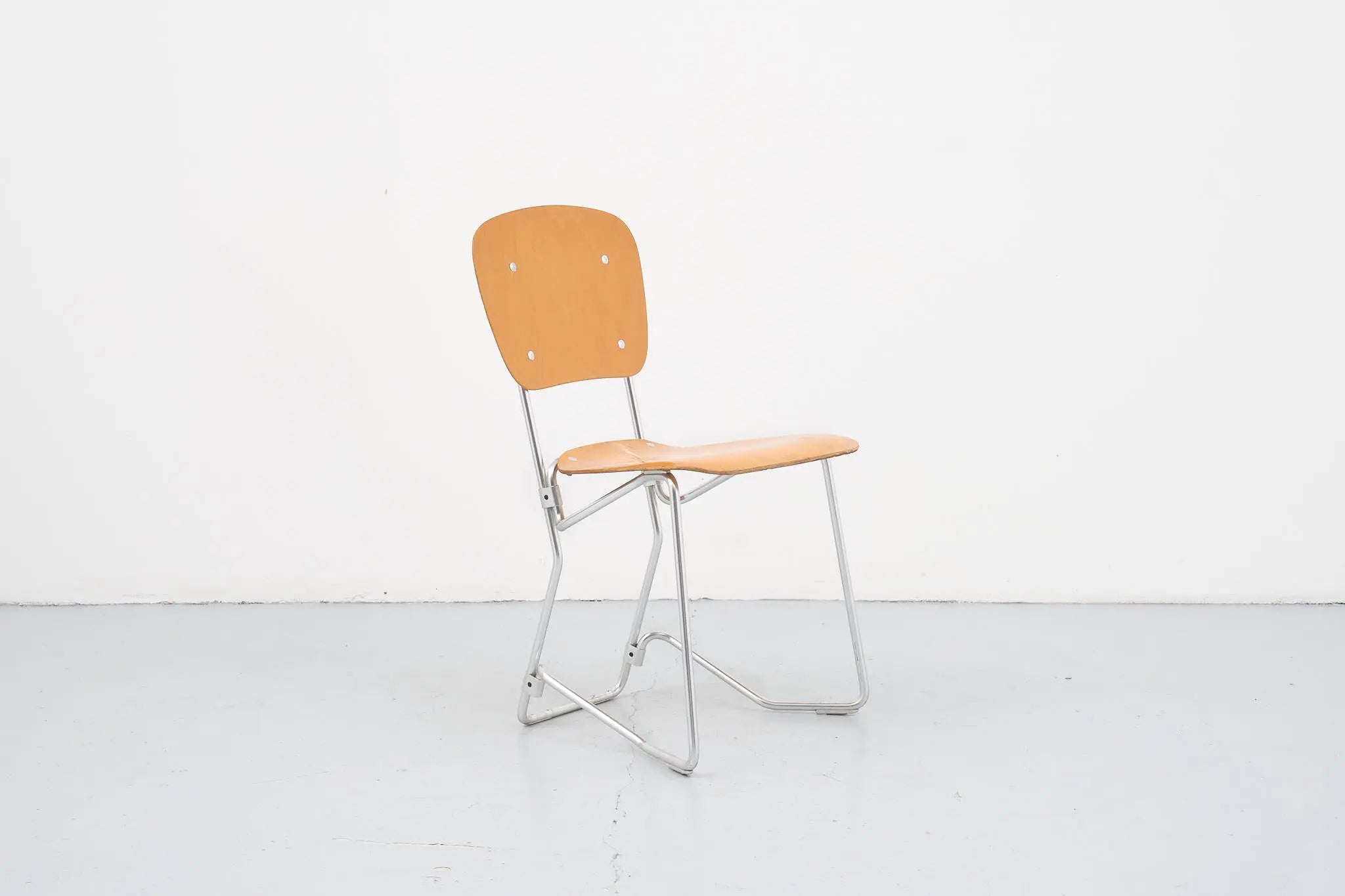Chaise Aluflex par Armin Wirth Cartel de Belleville