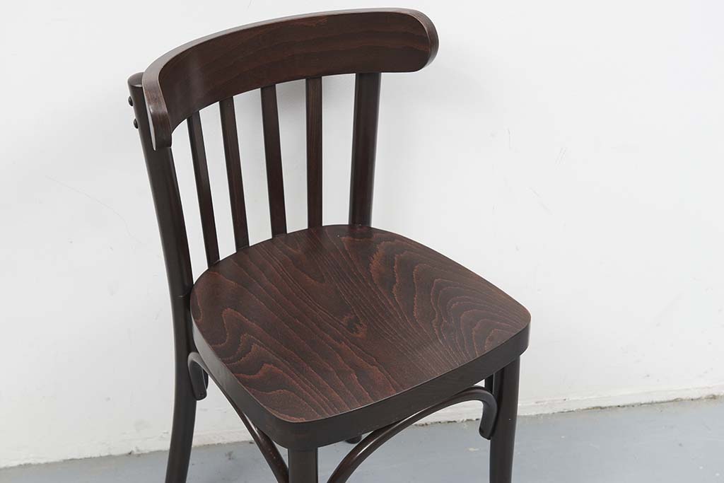 Chaise bistrot style Baumann ébène Cartel de Belleville