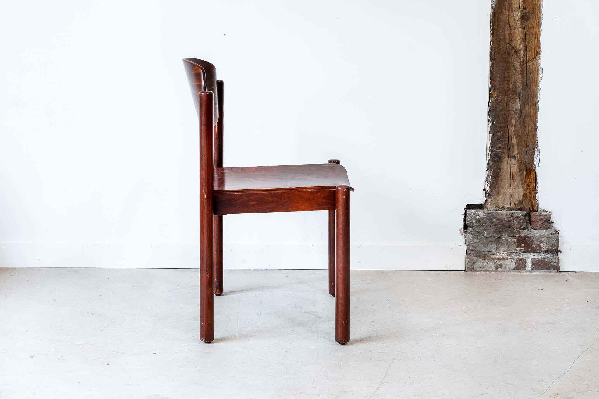 Chaise style scandinave acajou profond