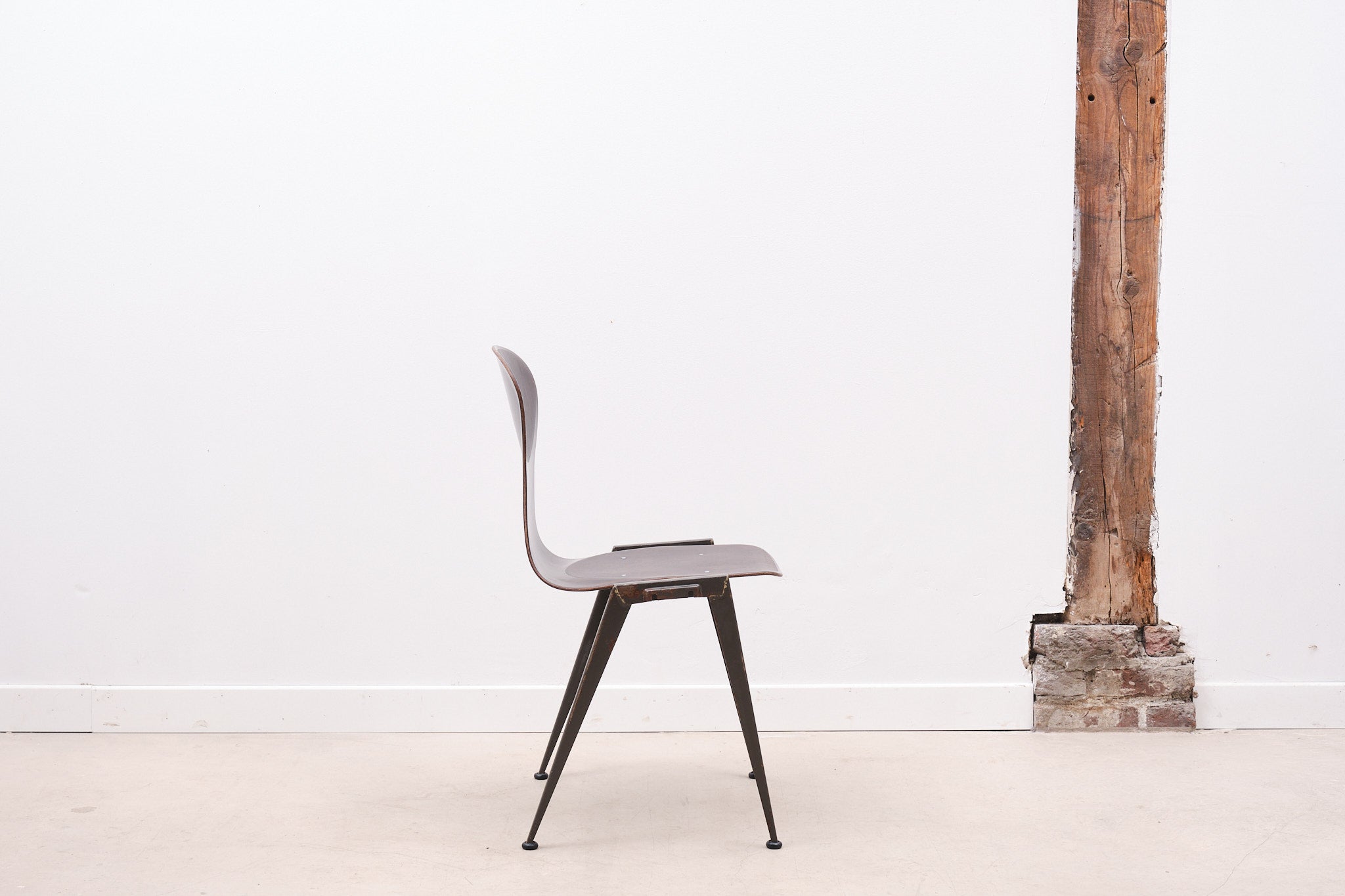 Chaise Presikhaaf bean ébène / anthracite