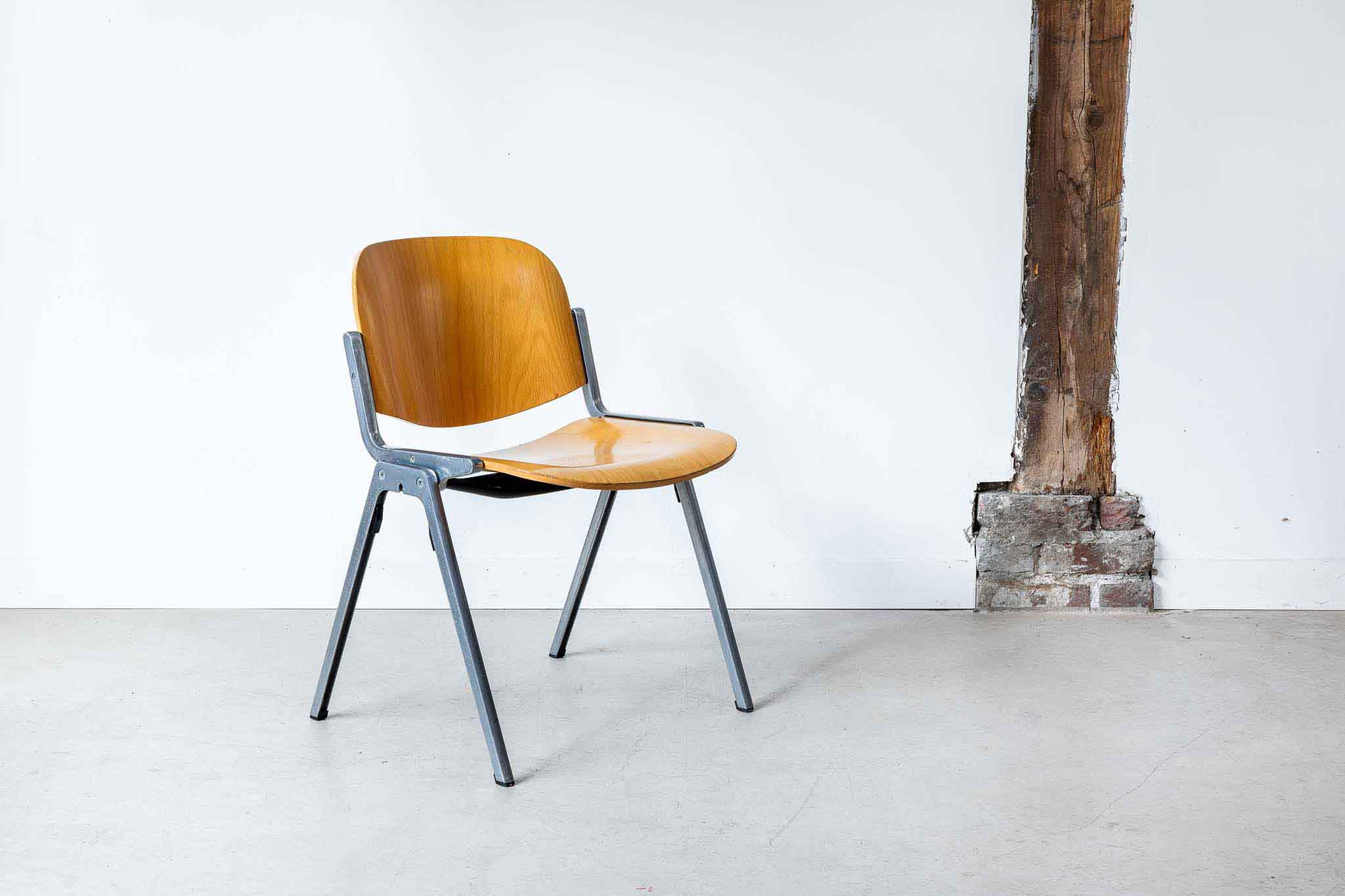 Chaise style Castelli 106 Cartel de Belleville